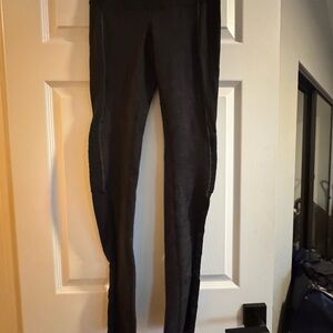 lululemon athletica Gray and Black sided Leggings